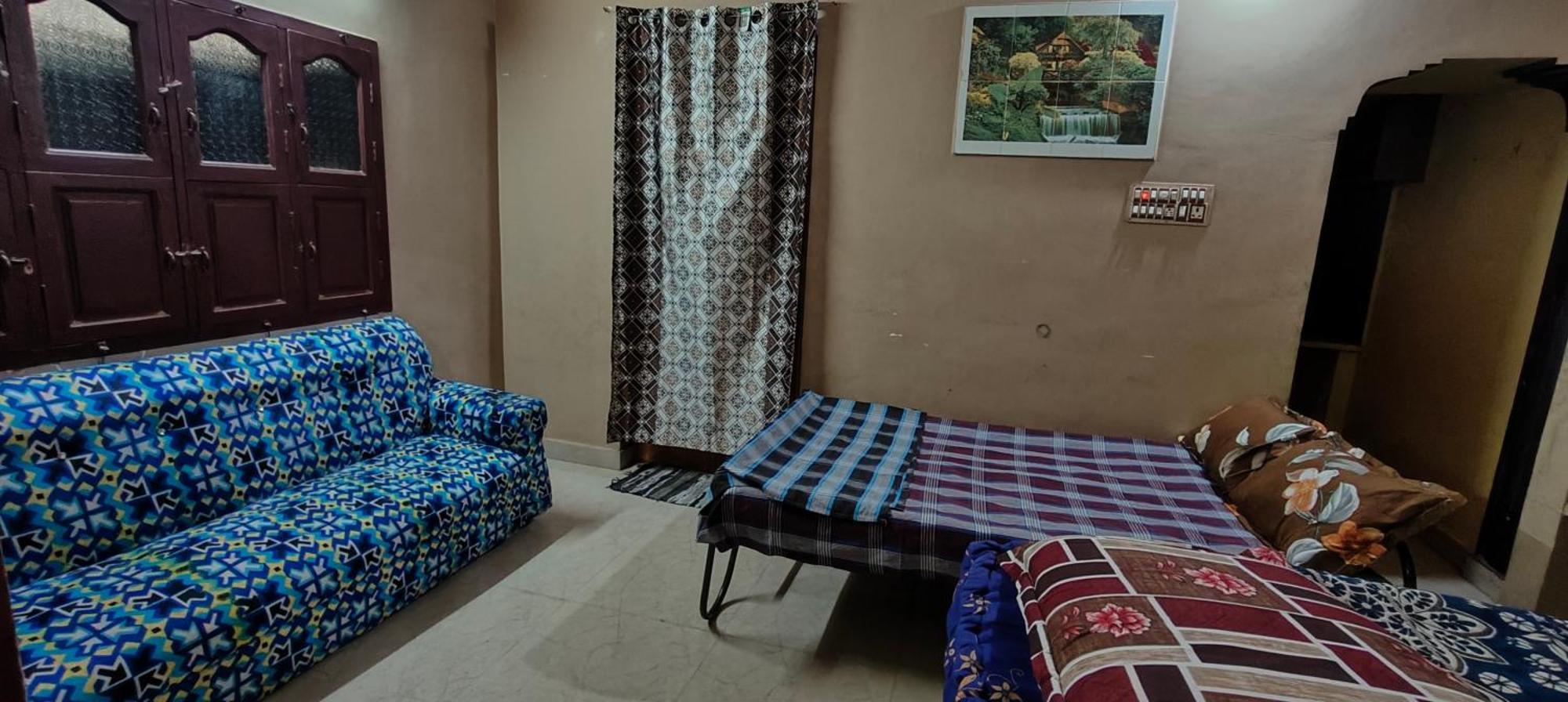 Guru Krupa Home Stay Tiruvannāmalai المظهر الخارجي الصورة